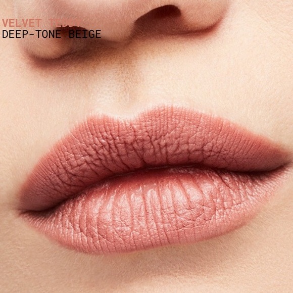MAC Matte Lipstick Velvet Teddy - Picture 14 of 16